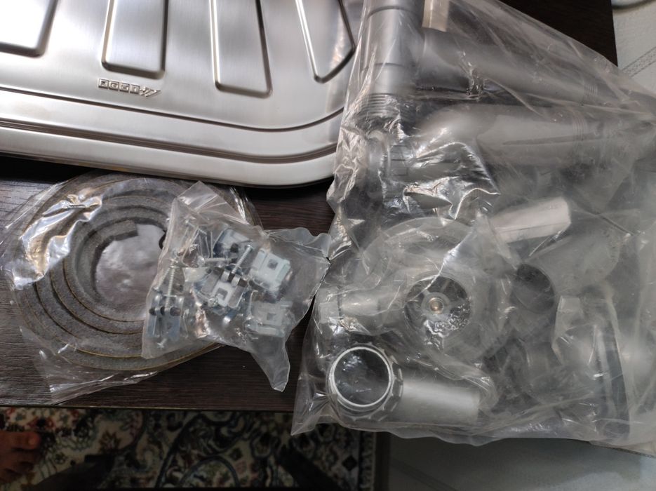 Кухонная мойка новая