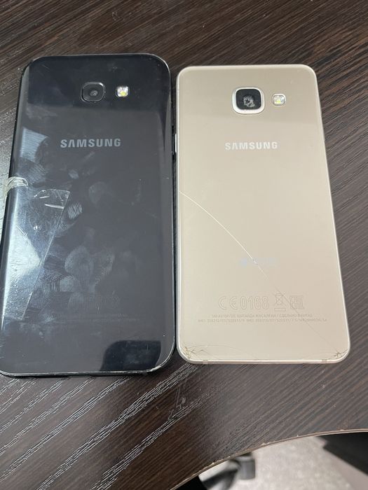 Самсунг смарт телефон А5, А3