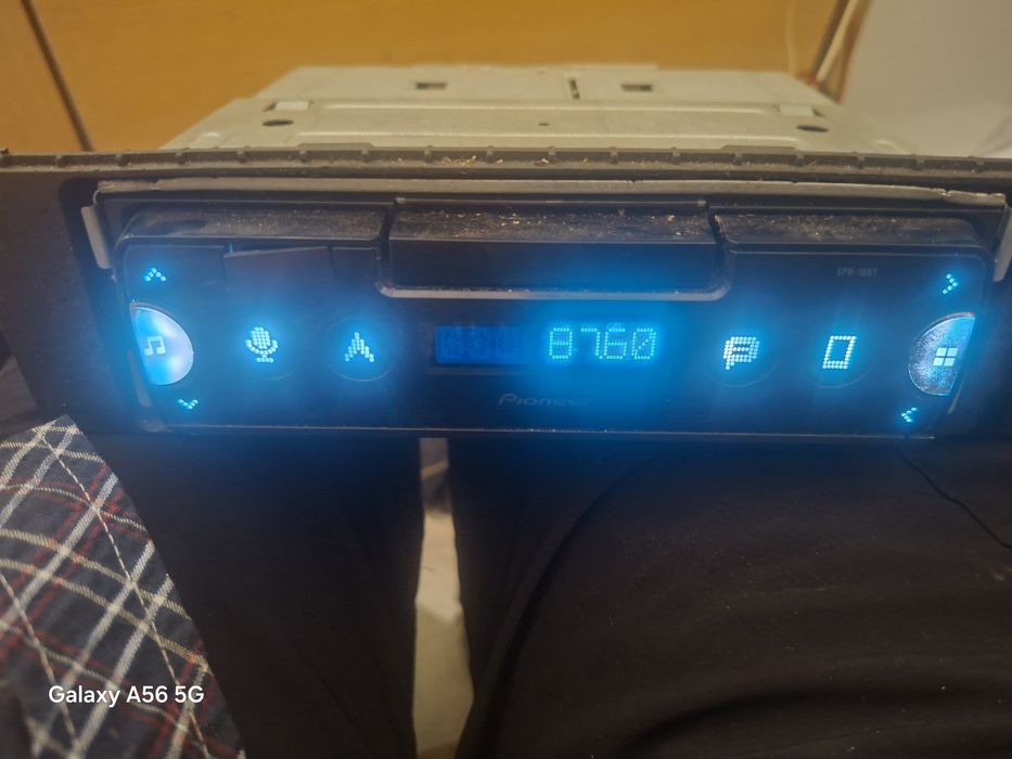 Радио   Pioneer 10BT