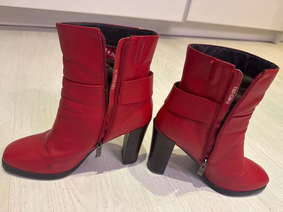 Червени ботуши естествена кожа