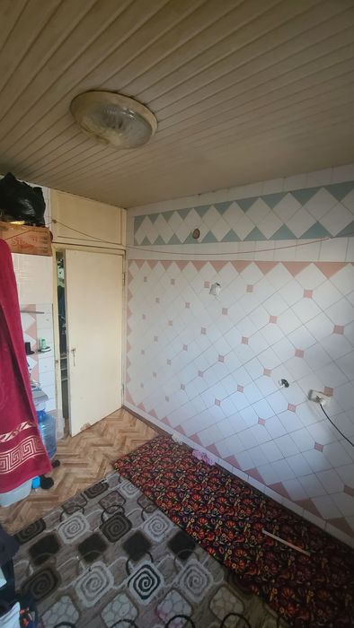 Чилонзор 5 1хона 3етаж 4 дом