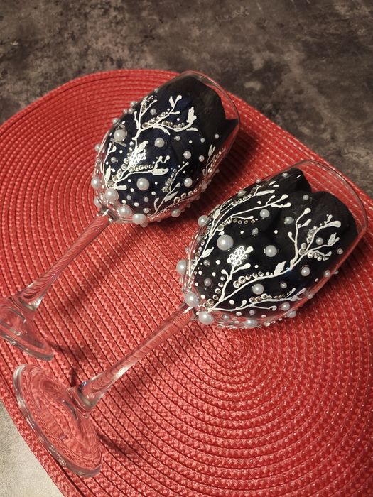 БОКАЛЫ для шампанского и вина