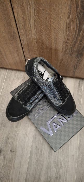 Încălțate bărbați Vans ,mărimea 45 ,in stare foarte bună.