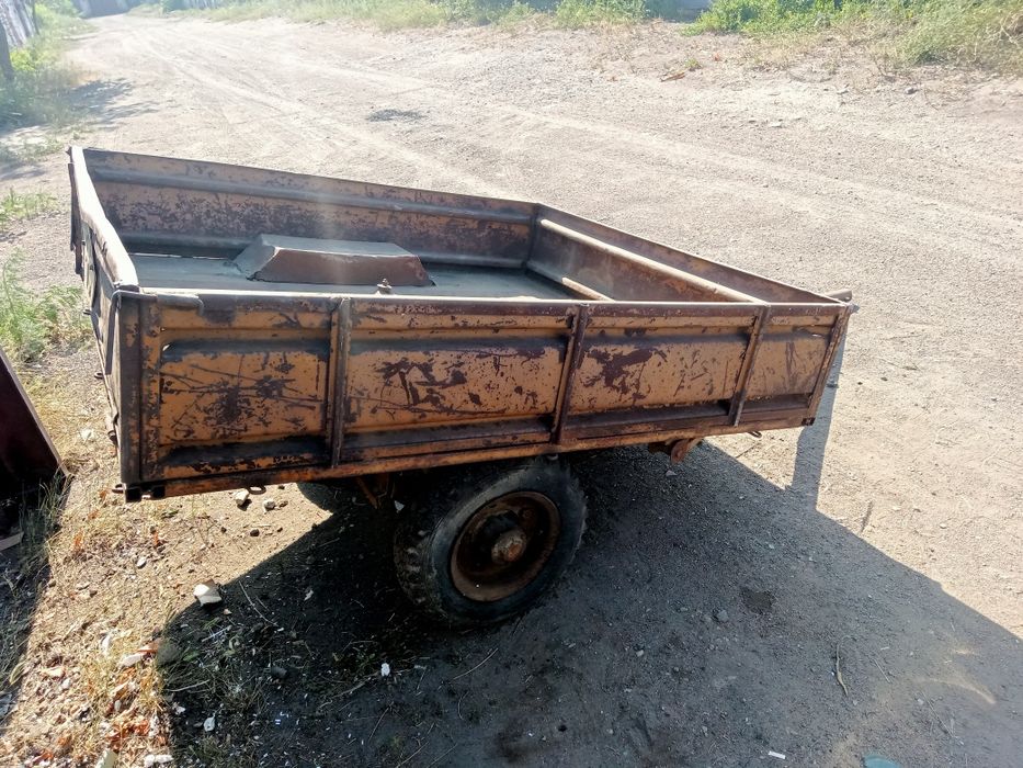 Продам прицеп на автомобиль