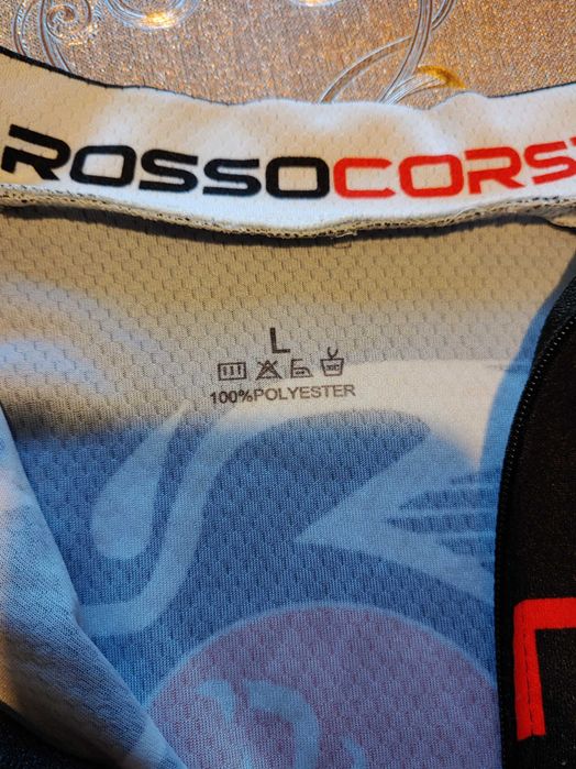 Set: Tricou Ciclism CASTELLI Rosso Corsa – Maratona dles Dolomites + Pantaloni Ciclism CASTELLI Rosso Corsa – Bib Shorts Profesionali