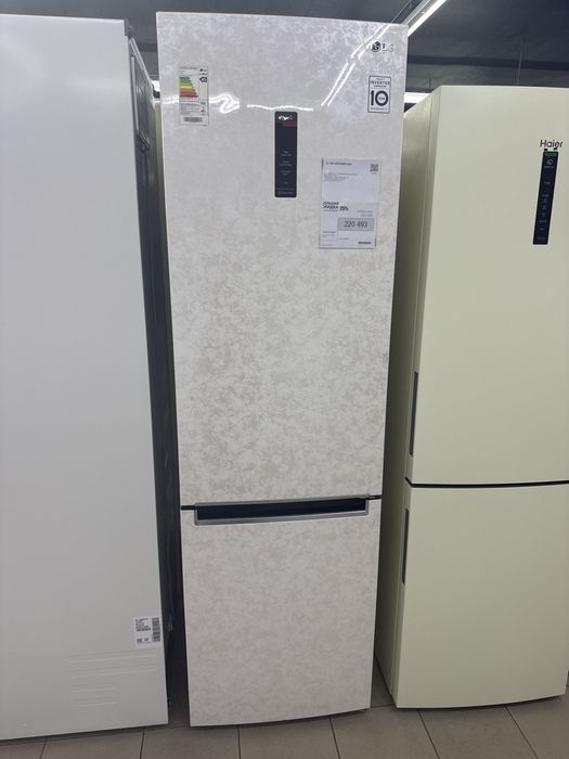 Продам холодильник LG