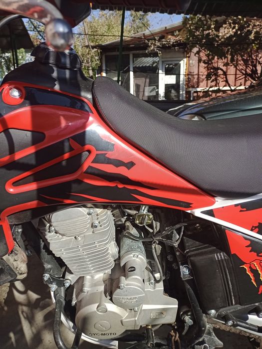 Мотоцикл эндуро crf