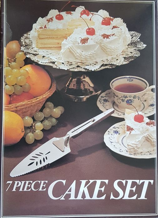 Комплект за сервиране на сладкиши - 2бр.