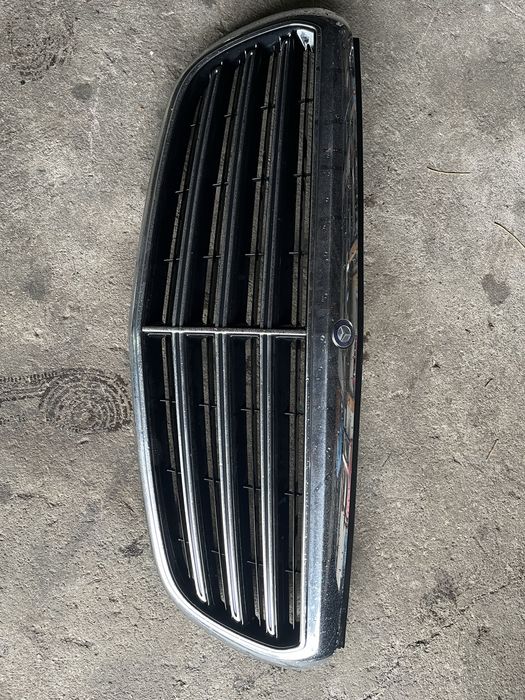 Предна броня за Mercedes Benz W213 AMG line