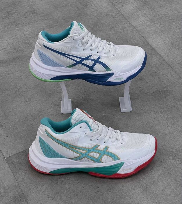 Asics волейбольные кроссовки