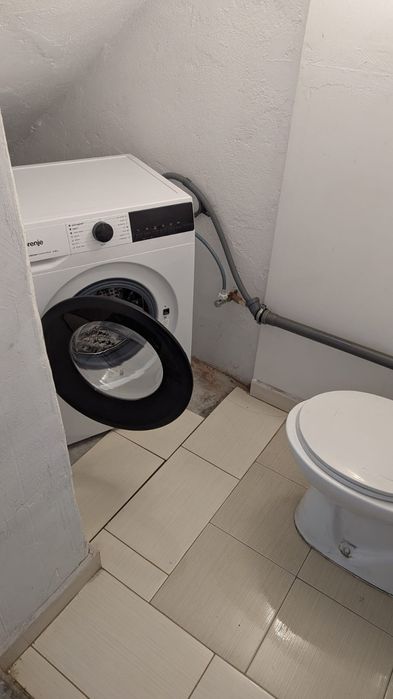 Dau în chirie apartament cu o camera