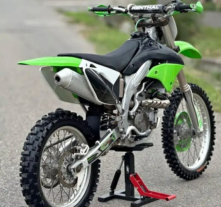 Vând Kawasaki KXF 450 2006 impecabil\2750€ neg!
