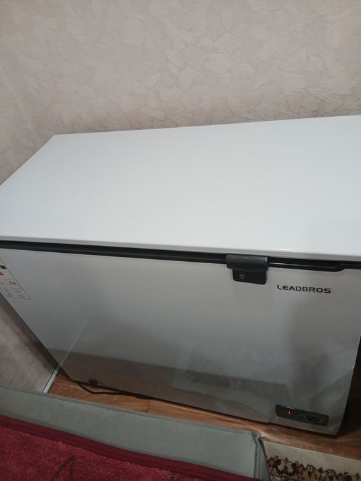 Морозилка б/у 275 литров