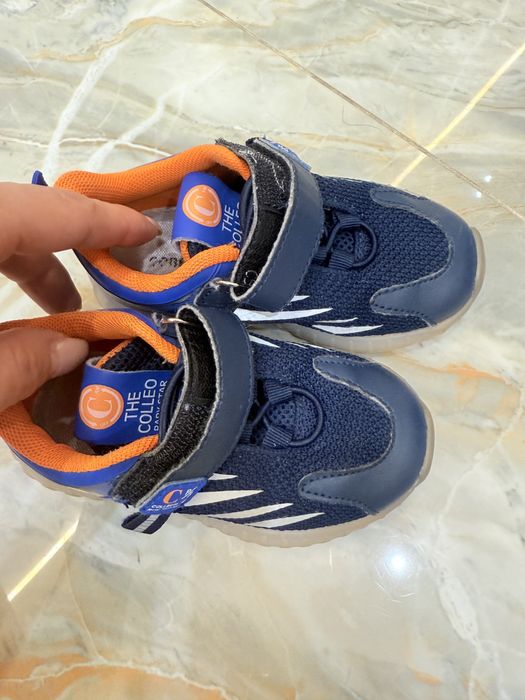 Детская обувь кроссовки и ботинки