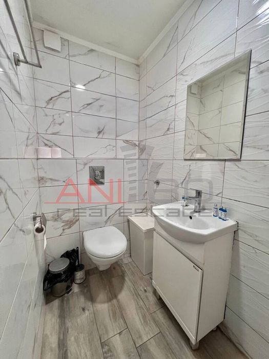 Дава се под наем Едностаен апартамент в Варна, Център - 30 кв.м за 373.83 € - Снимка #4