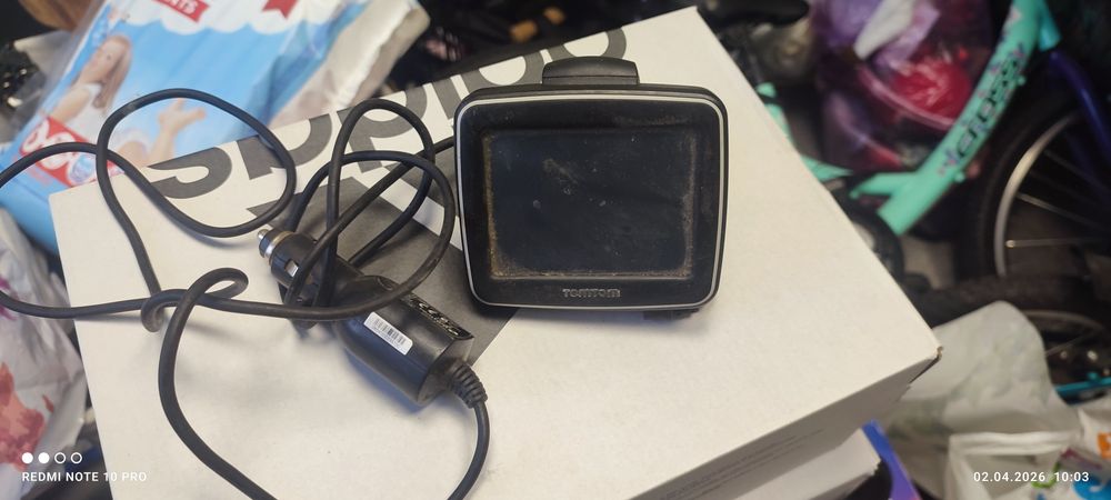 TomTom GPS навигация с зарядно – работеща