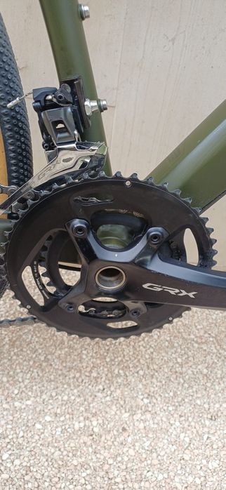 Bicicleta gravel 2x11 , furca din carbon
