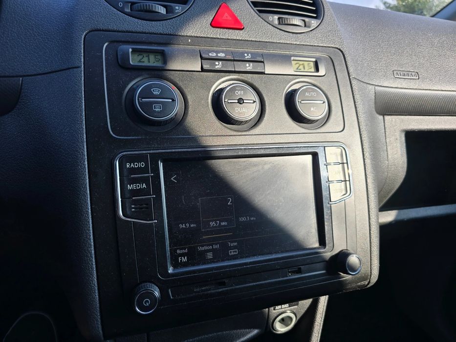 VW Caddy Maxi 2.0i/Ecofuel/Лизинг
VW Caddy Maxi 2.0i/Ecofuel/Лизинг
VW