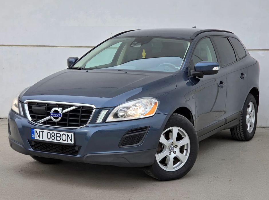 Volvo XC 60 Volvo Xc60, Anul 2011, E5, Clima, Navi, Jante, Senzori parcare