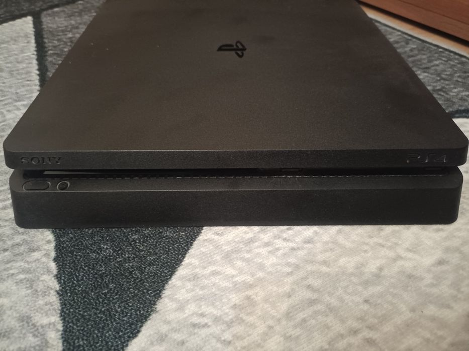 Продаю playstation 4