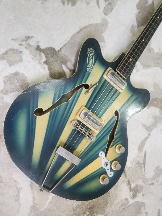 Chitara bass vintage Orfeus Hebros bass