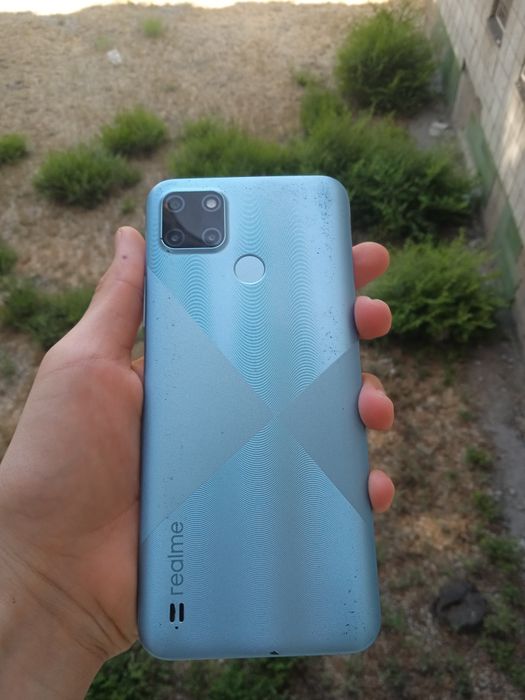 Продам телефон Realme c21y