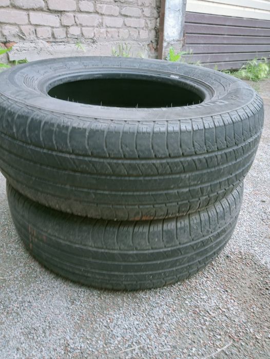 Продам шины на  R16