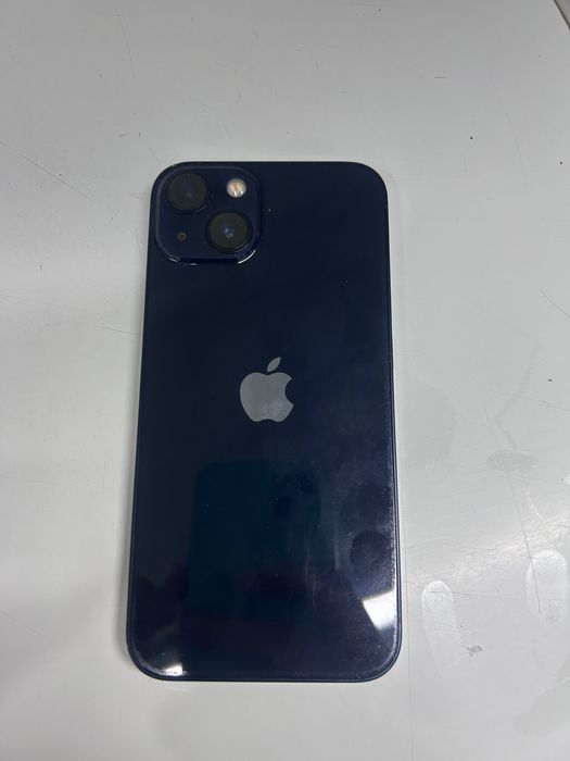 iPhone 14 темно синний цвет