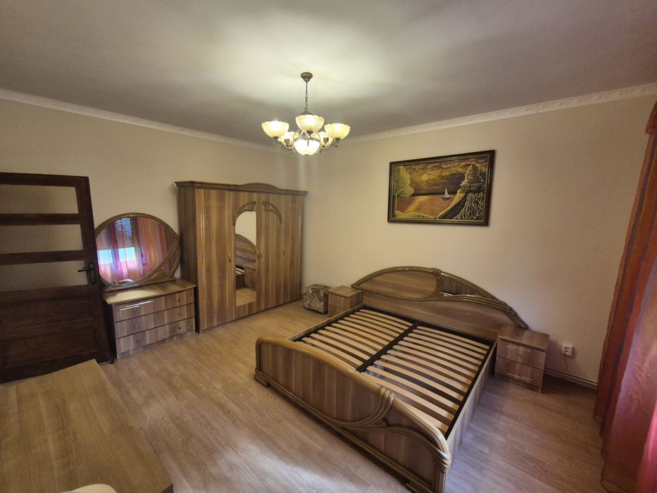 Apartament 4 camere decomandat