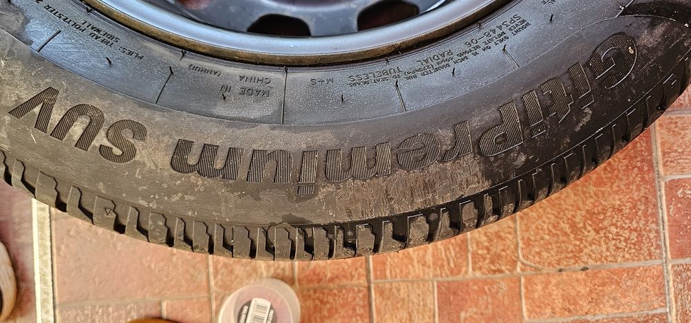 Roata Rezeva Dacia Duster 215/65/R16 ca nou