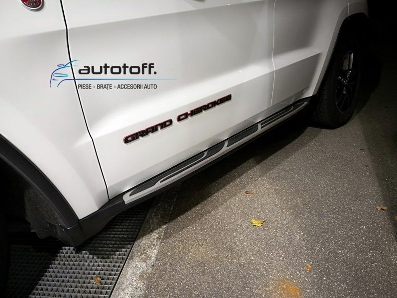 Praguri laterale Jeep Grand Cherokee (10-17) trepte laterale