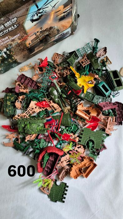 Игрушки.      б/у