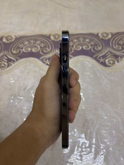 iPhone 13 pro (blue) ideal