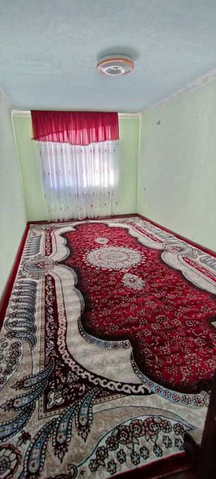 Sotiladi: 3 xonali 3-qavatdan gʼishtli qulay uy – Qarshi, Most yoni