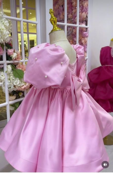 Продам детское нарядное платье