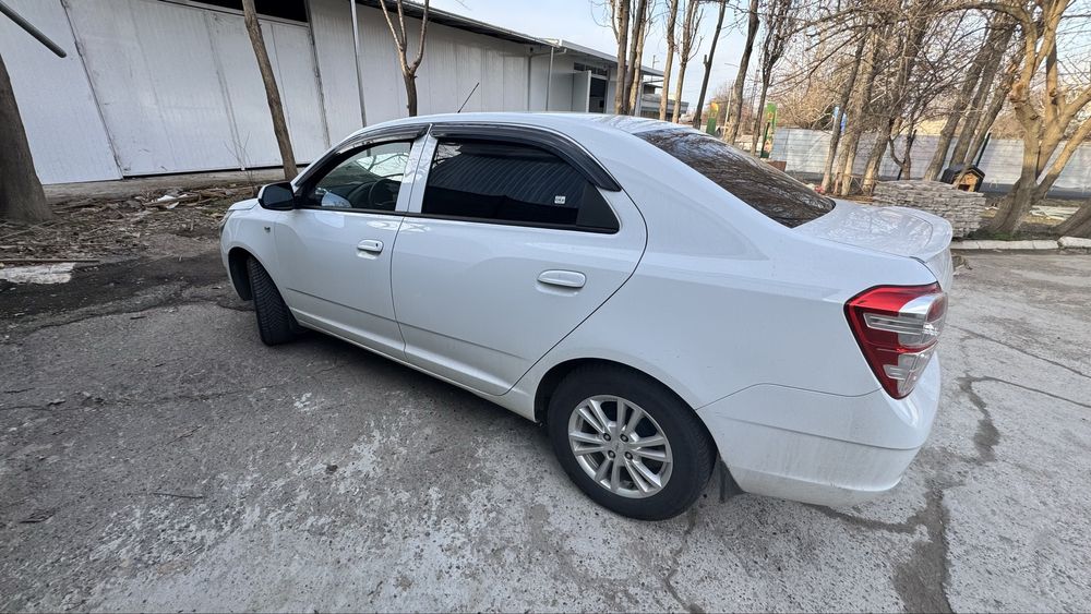 Продается авто кобальт 2020года