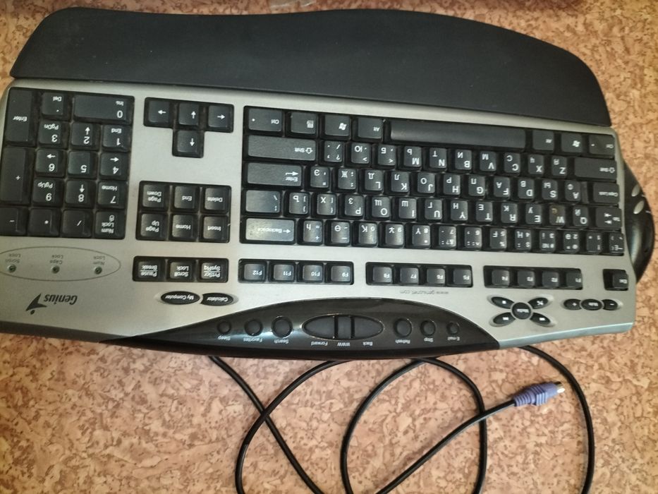 Продается Клавиатура