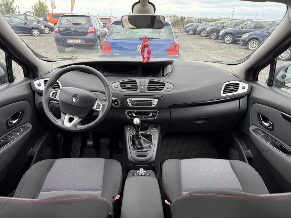 RENAULT Grand Scenic 2012 — imagine 4