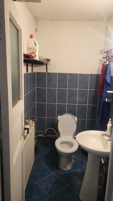 Inchiriez spatiu comercial Cuza Voda