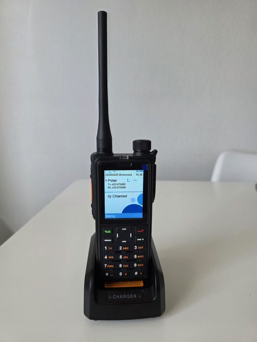 ABBREE AR-880 stație radio digitală DMR de mare putere (10W), dual-band (VHF/UHF)