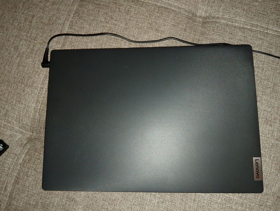Lenovo ideapad 3 ноутбук