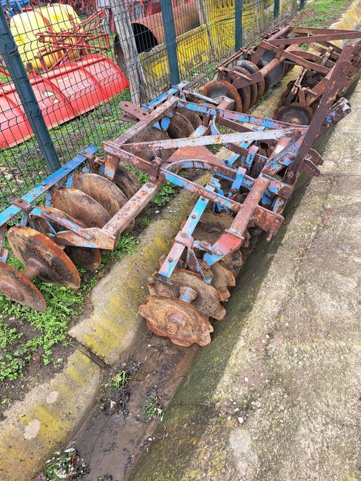 Disc purtat sârbesc 2.20 m pe rulmenți