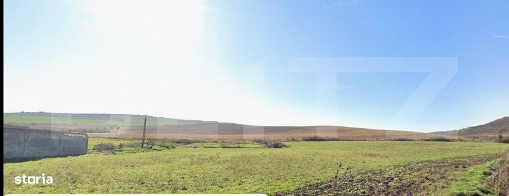 27 Ha de Teren Ideal pentru Agricultura sau Parc Fotovoltaic.Zona LECH