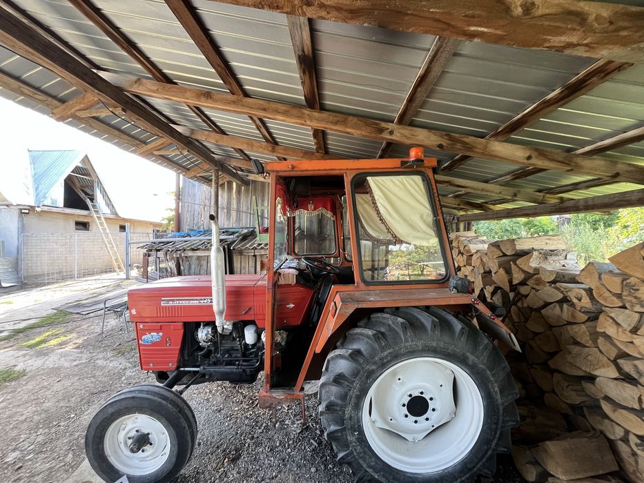 Universal 445 1995 model Export