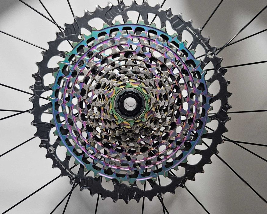 Pinioane + lant Sram Eagle XG-1299 10-52T Rainbow