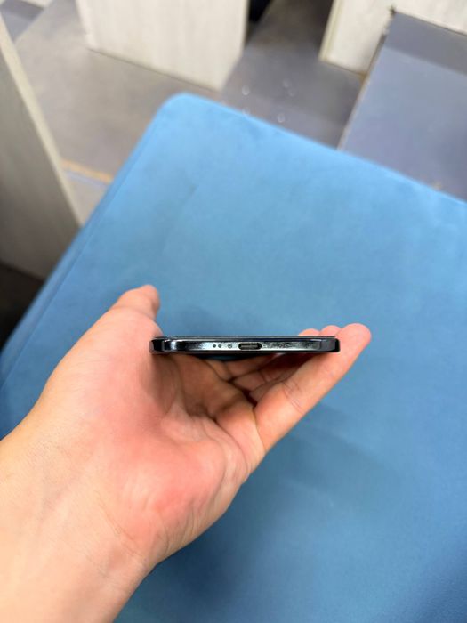 Iphone 17 Air qora full srochna sotiladi ili Obmen