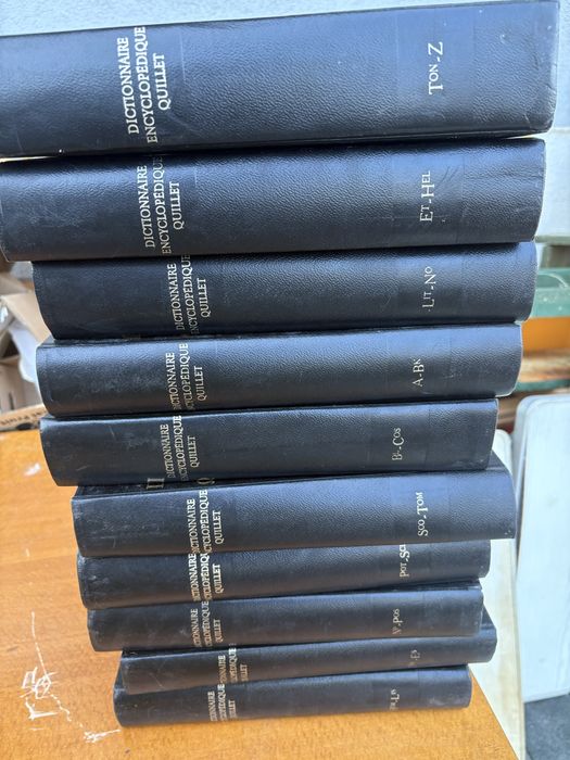Set enciclopedii vechi Dictionnaire Encyclopedique Quillet+ carti rare