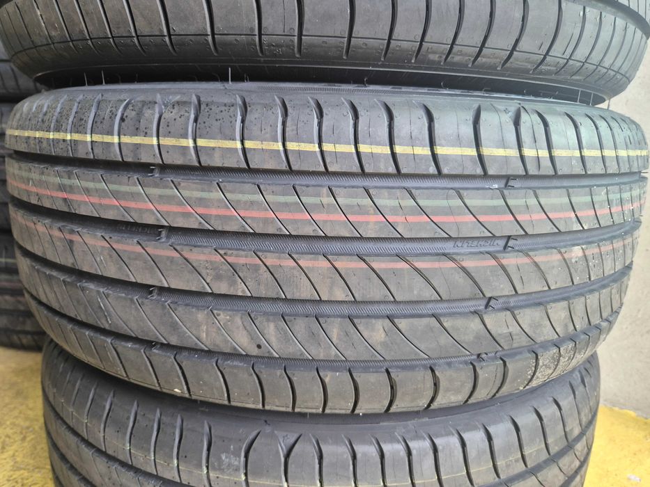 4 Anvelope de VARA - 215/45/18 - Michelin E-Primacy - NOI - DOT 2025 !