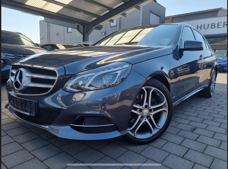 Mercedes-Benz E E 200 CGI Automat F1 piele Navi sc. electrice PDC LED TOP