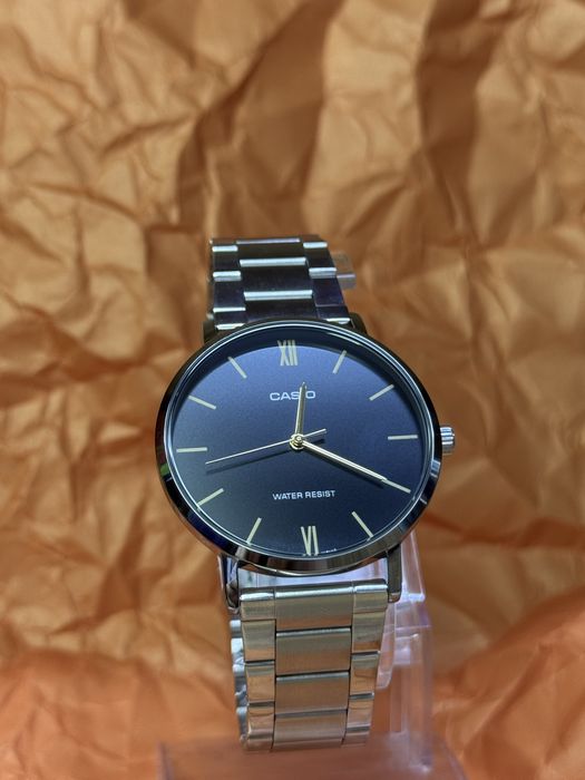 Часы от Casio нержайвейка